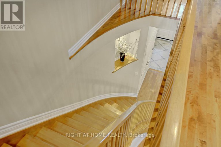 29116531/523-landswood-way/stittsville-south/ottawa/ontario/K2S0A6_20