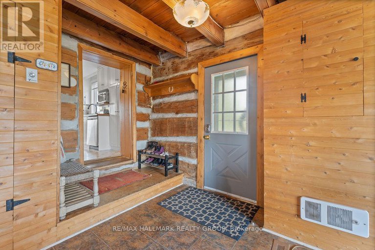 28321251/3513-ashton-station-road/goulbourn-twp-from-franktown-rdsouth-to-rideau/ottawa/ontario/K0A1B0_14