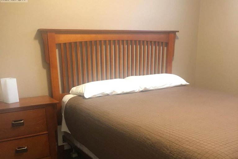 29046402/35-cloverloft-court/fringewood/ottawa/ontario/K2S1T3_8