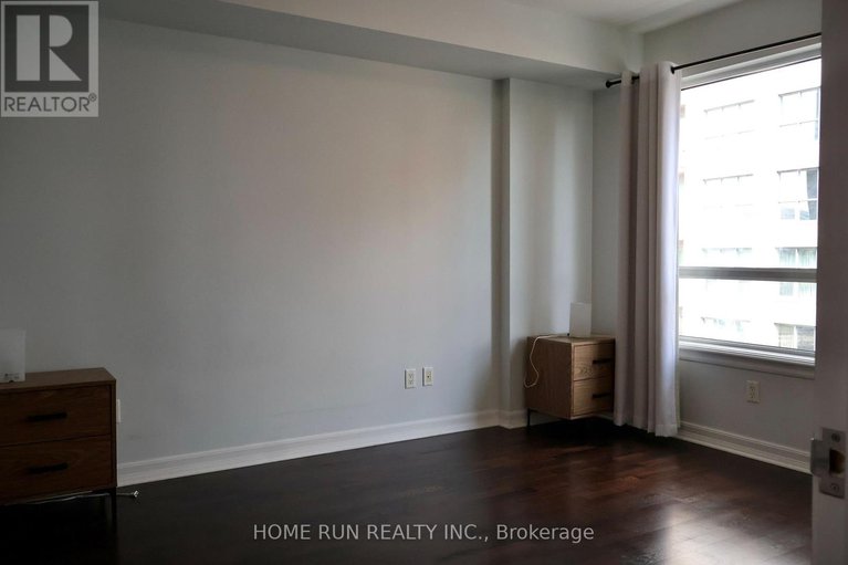 28511711/808-200-besserer-street/sandy-hill/ottawa/ontario/K1N0A7_6