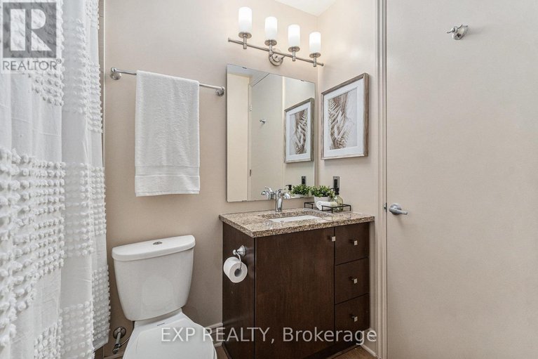 29299335/403-327-breezehill-avenue-s/west-centre-town/ottawa/ontario/K1Y1R6_22