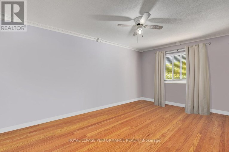 28896449/1815-belval-crescent/orleanssunridge/ottawa/ontario/K1C6J3_21