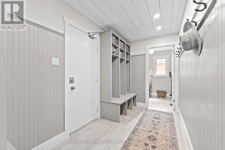 28585441/1108-lena-avenue/manotick-long-island-nicholls-island/ottawa/ontario/K4M1G2_26