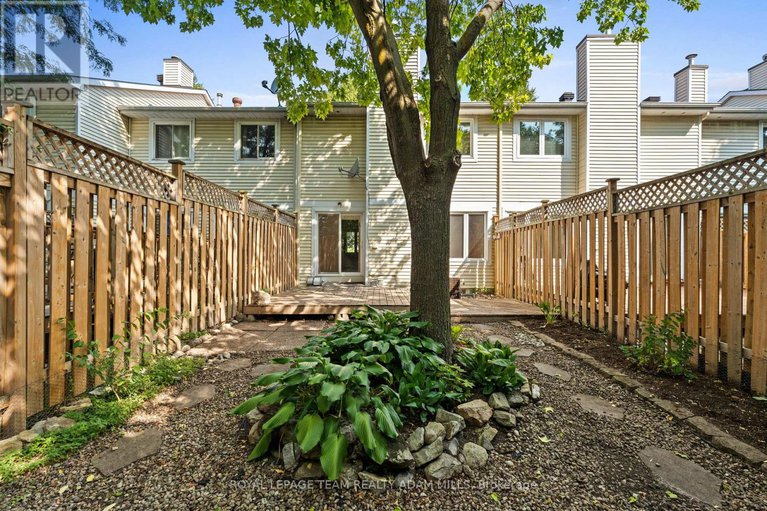28814218/106-woodpark-way/longfields/ottawa/ontario/K2J4C5_29