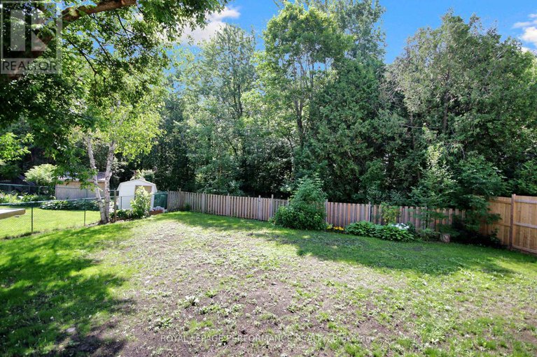 28549099/9-brydon-court/tanglewood/ottawa/ontario/K2G4A6_44