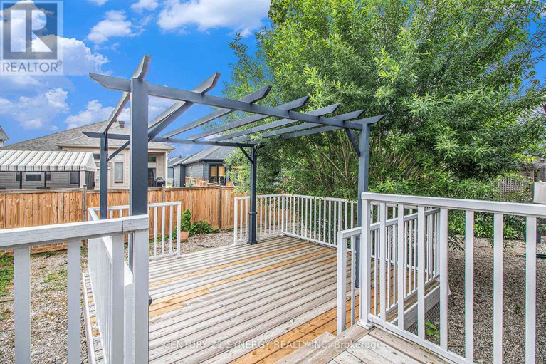 28448650/133-royal-landing-gate/north-grenville-twp-kemptville-south/north-grenville/ontario/K0G1J0_25