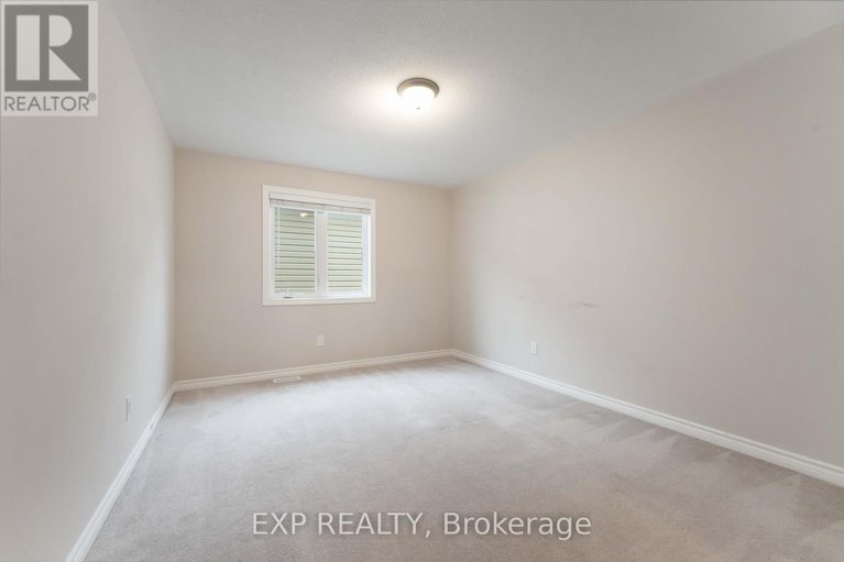 28827004/206-ponderosa-street/emerald-meadowstrailwest/ottawa/ontario/K2V0J6_32