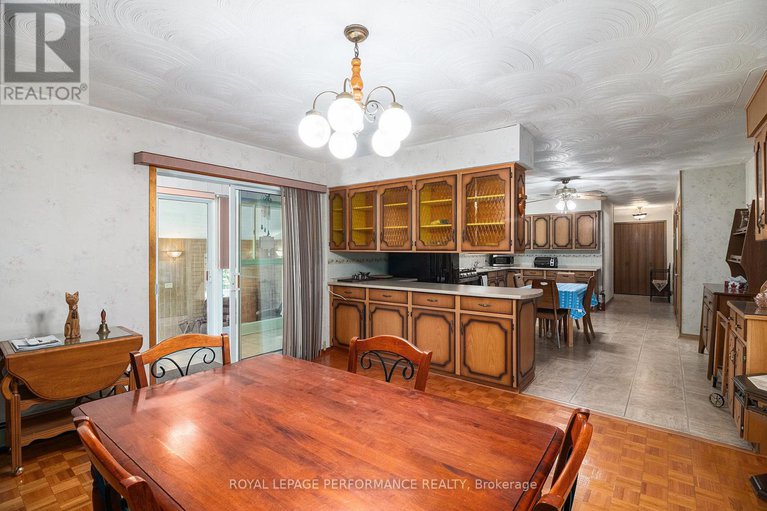 28651683/166-mccormick-road/alexandria/north-glengarry/ontario/K0C1A0_7
