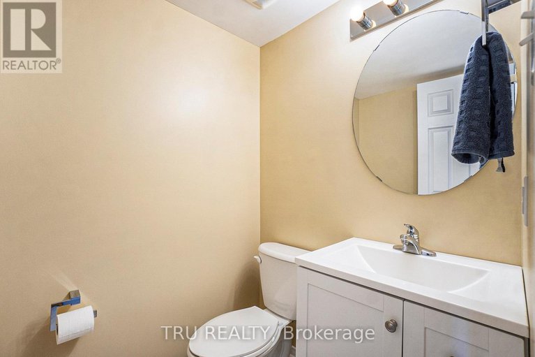 28989058/214-arrita-street-e/emerald-meadowstrailwest/ottawa/ontario/K2S0J7_15
