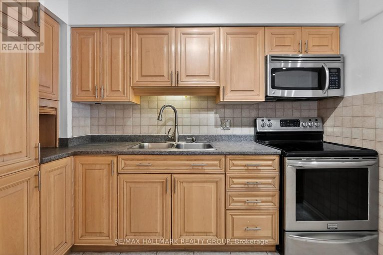 29326115/1408-158c-mcarthur-avenue/vanier/ottawa/ontario/K1L8E7_23