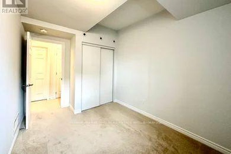 29450663/641-makwa-private/cfb-rockcliffe-and-area/ottawa/ontario/K1K5A4_5