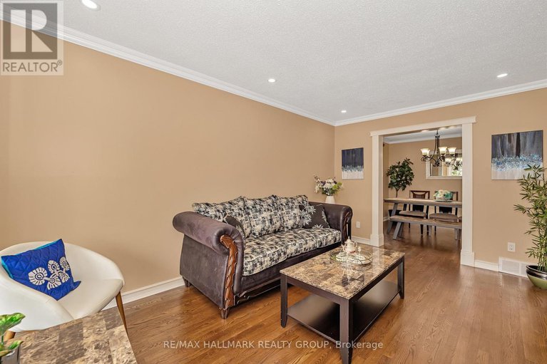 28721094/16-hawley-crescent/bridlewood/ottawa/ontario/K2M1T3_3