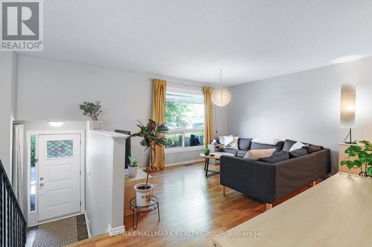 28485639/8-405-montfort-street/vanier/ottawa/ontario/K1L8G8_3