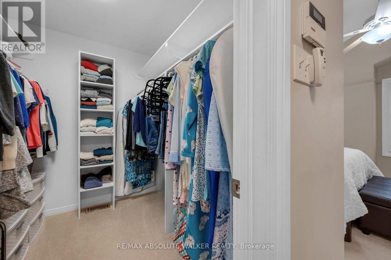 29163669/1662-frenette-street/fallingbrookgardenway-south/ottawa/ontario/K4A4L4_27