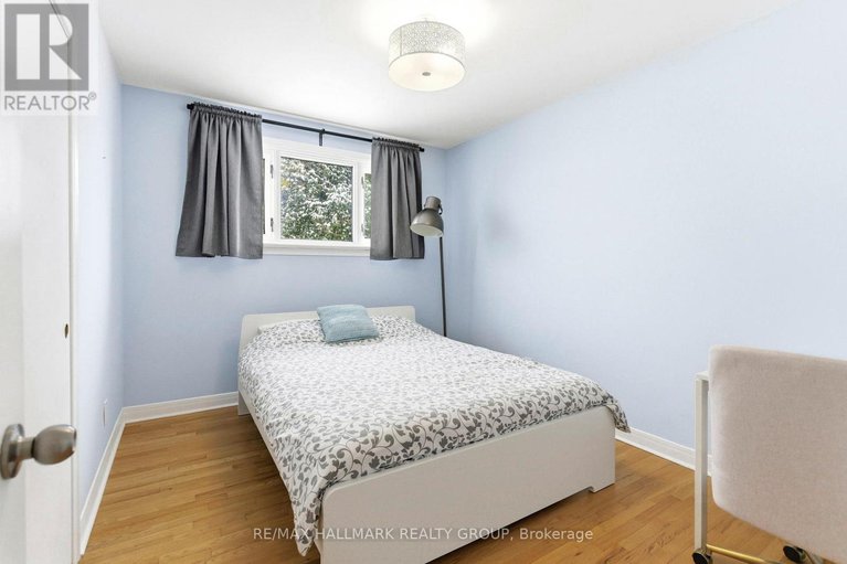 29310032/907-innswood-drive/mckellar-heightsglabar-park/ottawa/ontario/K2A3R9_22