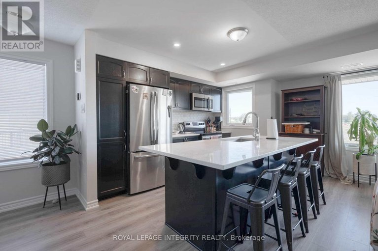 29088432/523-ozawa-private/cfb-rockcliffe-and-area/ottawa/ontario/K1K4Z8_4