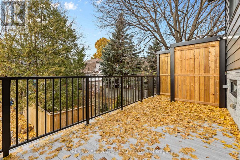 29124696/121-evelyn-avenue/ottawa-east/ottawa/ontario/K1S5K1_22