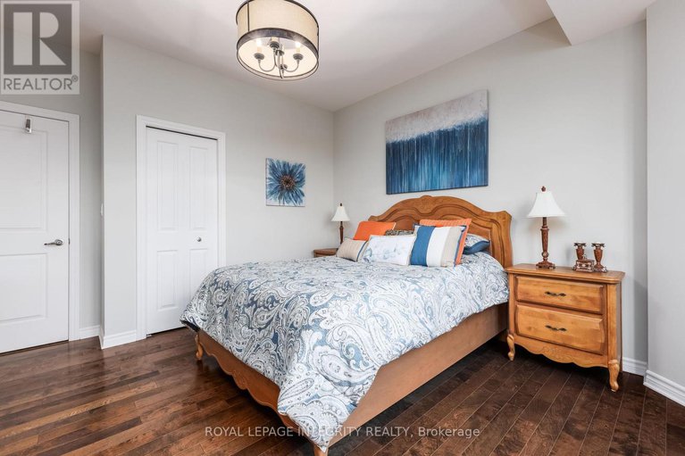28579915/7-70-prestige-circle/chatelaine-village/ottawa/ontario/K4A0Y1_20