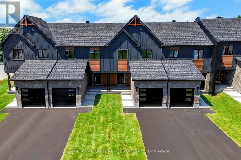 29602213/245-peacock-drive/village-of-russell/russell/ontario/K4R0A1_1