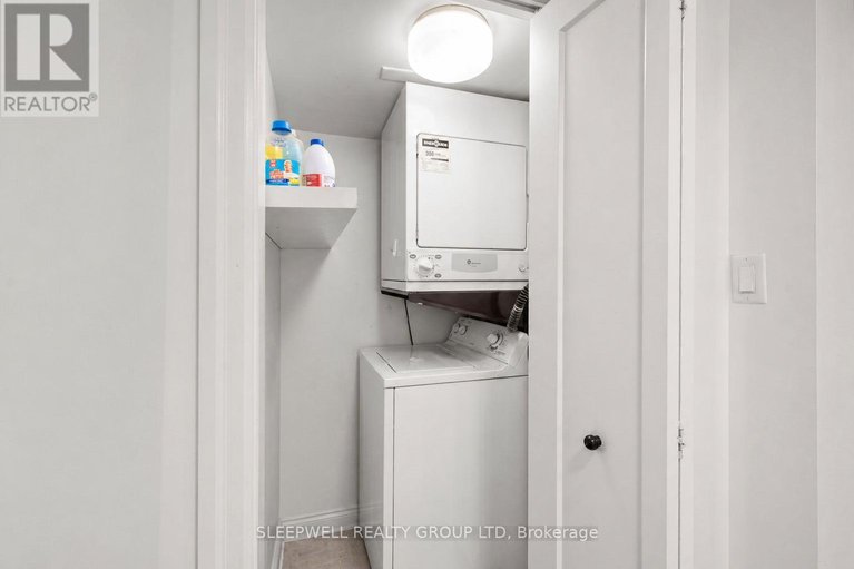 29674699/1a-180-augusta-street/sandy-hill/ottawa/ontario/K1N8C1_22