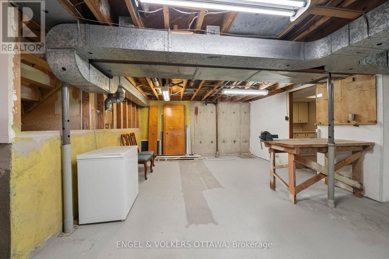 29579181/2125-valley-drive/elmvale-acresurbandale/ottawa/ontario/K1G2P6_34