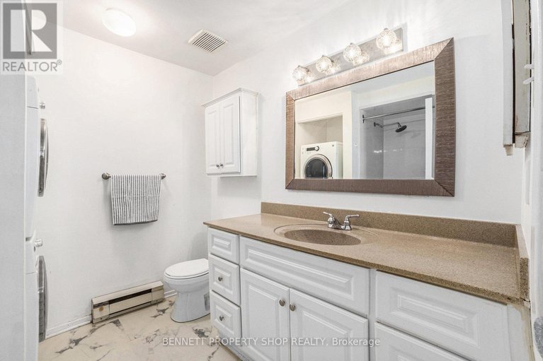 29112457/105-1585-goth-avenue/sawmill-creektimbermill/ottawa/ontario/K1T1E3_18