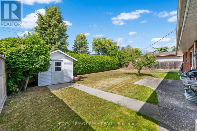 28790209/5-spring-garden-avenue/meadowlandscrestview/ottawa/ontario/K2G3B1_36