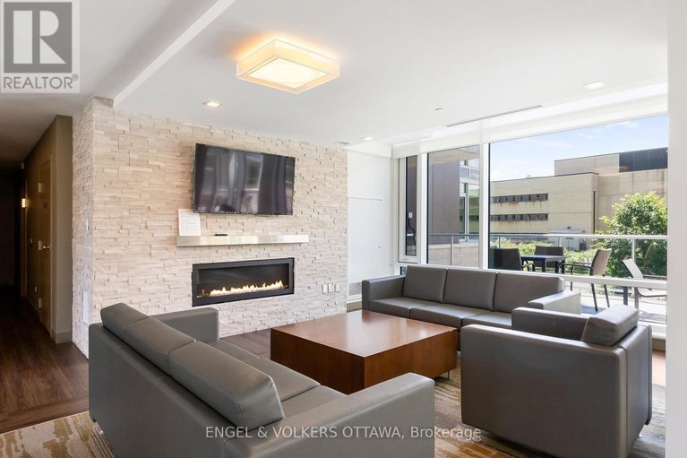 28607787/unit-308-570-de-mazenod-avenue/ottawa-east/ottawa/ontario/K1S5X2_29