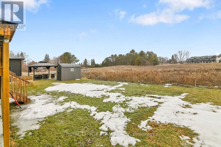 29469522/912-duxbury-lane/riverside-southgloucester-glen/ottawa/ontario/K4M0M2_36