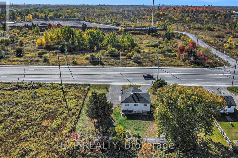 29436232/2147-mer-bleue-road/avalon-west/ottawa/ontario/K4A3T9_23