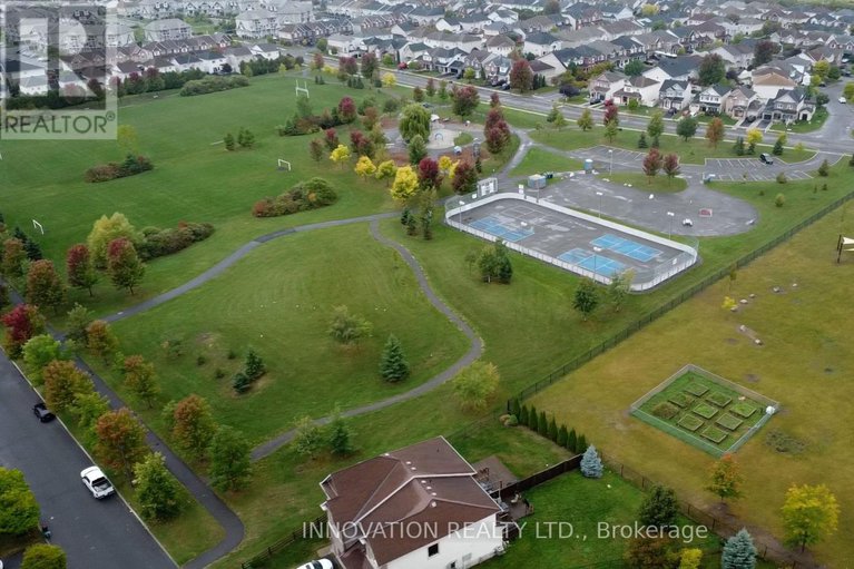 28918132/146-silvermoon-crescent/avalon-east/ottawa/ontario/K4A0P5_40
