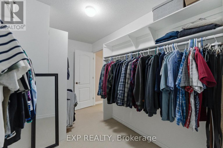 29033909/17-olde-towne-avenue/village-of-russell/russell/ontario/K4R0A5_35