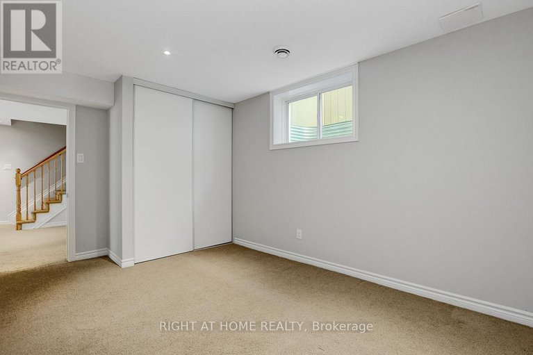 29151226/510-summerhill-street/riverside-southgloucester-glen/ottawa/ontario/K4M0B4_45