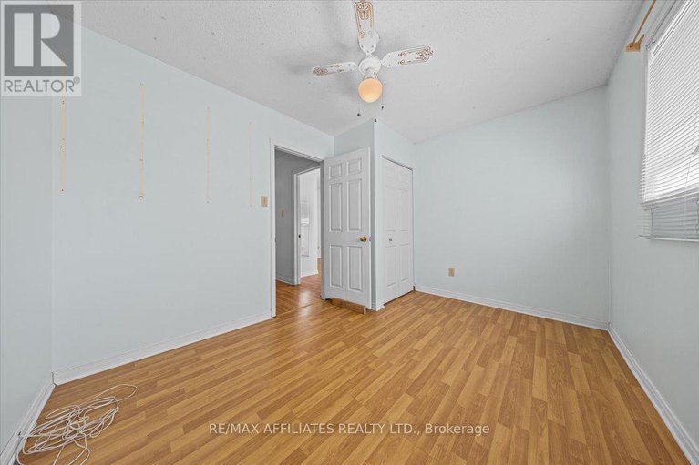 28835294/1024-miss-ottawa-street/beacon-hill-south/ottawa/ontario/K1J7B1_28