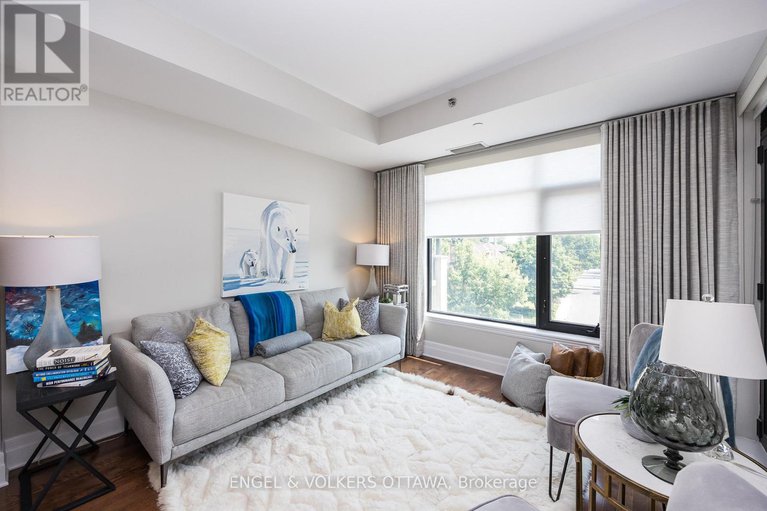 28625165/319-808-bronson-avenue/dows-lake/ottawa/ontario/K1S5A4_16