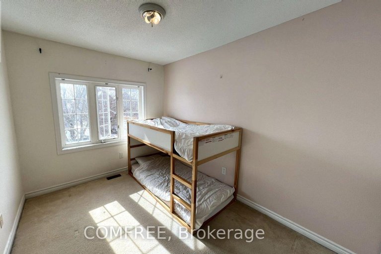 29454048/294-waymark-crescent/emerald-meadowstrailwest/ottawa/ontario/K2M0A5_15