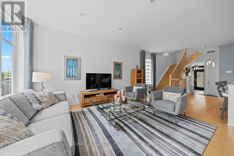 28472968/312-mishawashkode-street/camelot/ottawa/ontario/K4A0Y8_16