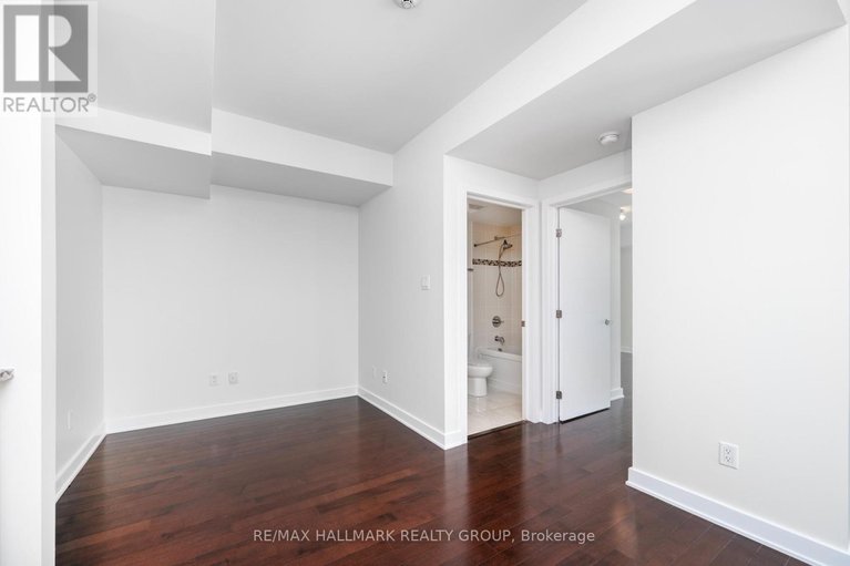 29543922/1904-179-metcalfe-street/ottawa-centre/ottawa/ontario/K2P1P7_8