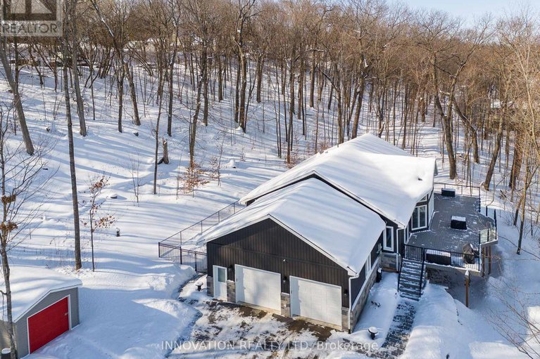 29350318/731-usborne-street/mcnabbraeside-twps/mcnabbraeside/ontario/K0A1G0_5