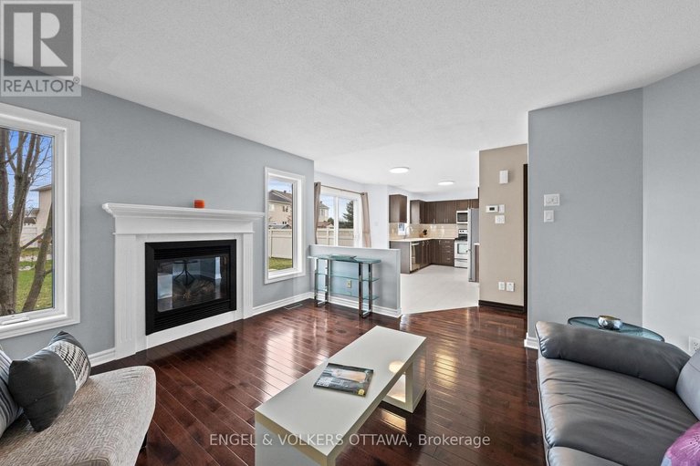 29677926/310-sarabella-street/avalon-east/ottawa/ontario/K4A0A3_9