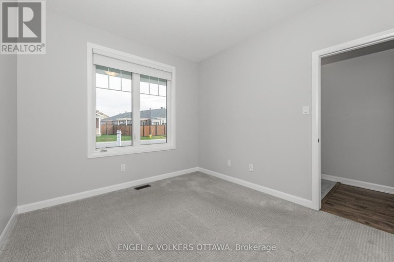 28312643/779-coast-circle/mahogany-community/ottawa/ontario/K4M0E9_7
