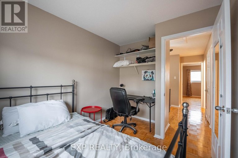 28250055/15-1979-greenvale-lane/chateauneuf/ottawa/ontario/K1C6E4_22