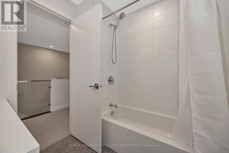 29639073/677-honeydew-street/riverside-southgloucester-glen/ottawa/ontario/K1X0K5_30