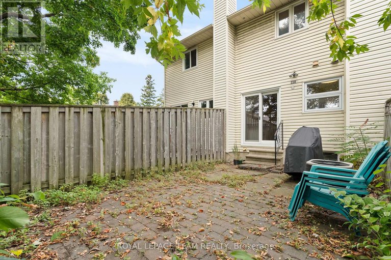 28889224/230-currell-avenue/westborohampton-park/ottawa/ontario/K1Z7J3_29