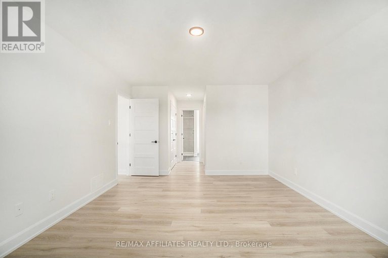 28184817/619-geneva-crescent/embrun/russell/ontario/K0A1W0_13