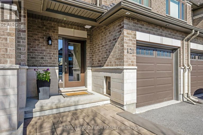 29652358/121-woodhurst-crescent/stittsville-south/ottawa/ontario/K2S0T4_2