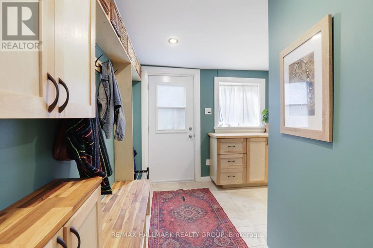 28805291/8-elm-street/west-centre-town/ottawa/ontario/K1R6N1_14