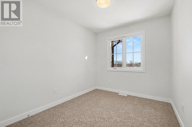 28985535/21-helen-street/north-stormont-finch-twp/north-stormont/ontario/K0A1R0_21