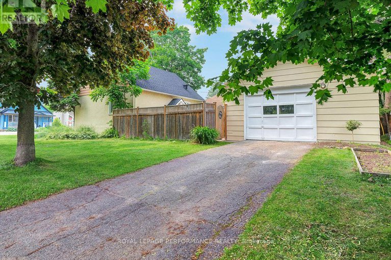 28570020/405-allen-boulevard/vanier/ottawa/ontario/K1L7B6_45