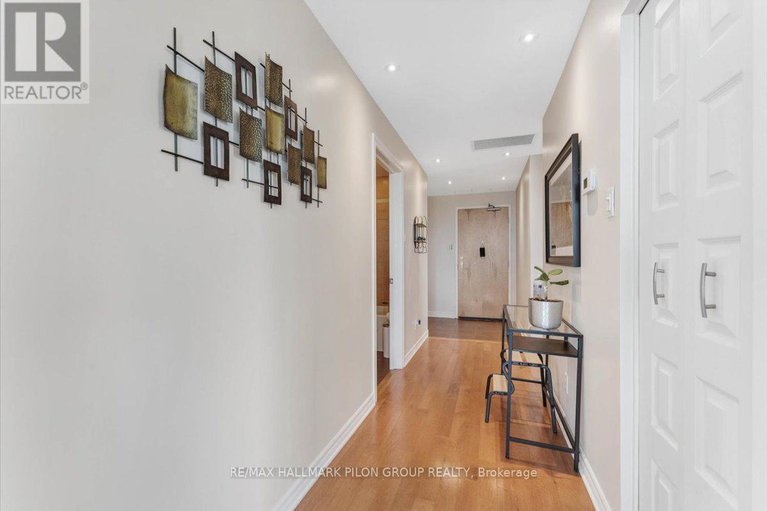 29265816/905-250-lett-street/west-centre-town/ottawa/ontario/K1R0A8_12